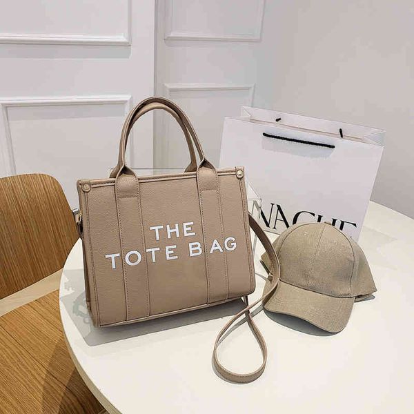 marc tote bag evening designer bags fashion pattern handbag women portable shopping high sense fashion one shoulder messenger 220511
marc tote bag evening designer bags fashion pattern handbag women portable shopping high sense fashion one shoulder messenger 220511