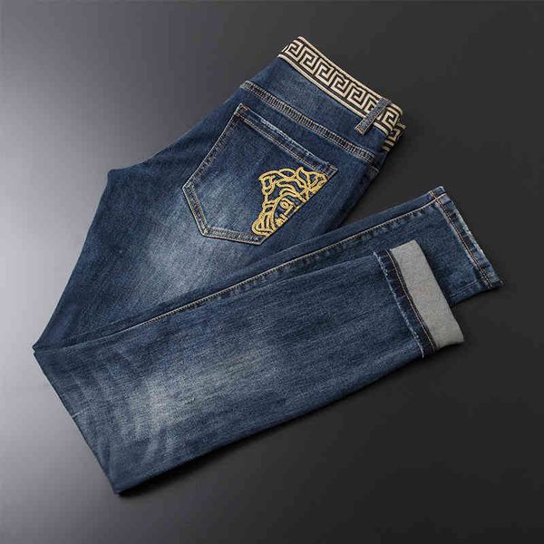 men's jeans fashion ripped jeans men's fashion spring and autumn style slim fit small feet elastic youth embroidered pants men 6tm, Blue
men's jeans fashion ripped jeans men's fashion spring and autumn style slim fit small feet elastic youth embroidered pants men 6tm, Blue