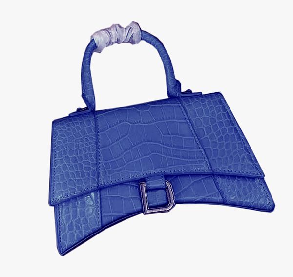 designer handbag shoulder tote bag women fashion shopping half moon leather classic retro purse wallets handle square crossbody luxury bags
designer handbag shoulder tote bag women fashion shopping half moon leather classic retro purse wallets handle square crossbody luxury bags