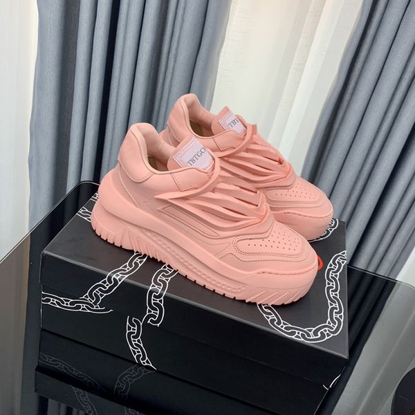 women shoe platform sneakers genuine leather black white casual hiking shoes outdoor trainers flying boat shoes with box no410
women shoe platform sneakers genuine leather black white casual hiking shoes outdoor trainers flying boat shoes with box no410