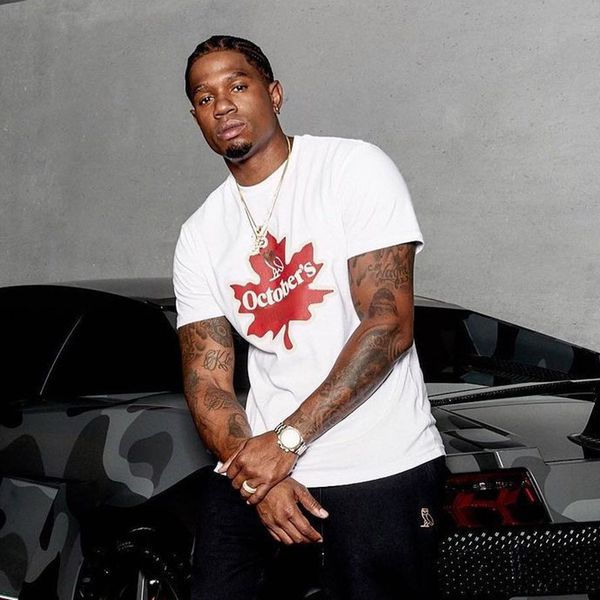 ov short sleeve t shirt designer shirts men women sweatshirt hip hop loose cotton tshirt canada maple leaf print tee, White;black
ov short sleeve t shirt designer shirts men women sweatshirt hip hop loose cotton tshirt canada maple leaf print tee, White;black