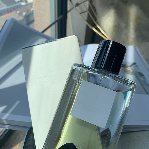 premierlash brand women man perfume 125ml riviera deauville eau de toilette paris fragrance long lasting smell edt parfum spray fast deliver
premierlash brand women man perfume 125ml riviera deauville eau de toilette paris fragrance long lasting smell edt parfum spray fast deliver