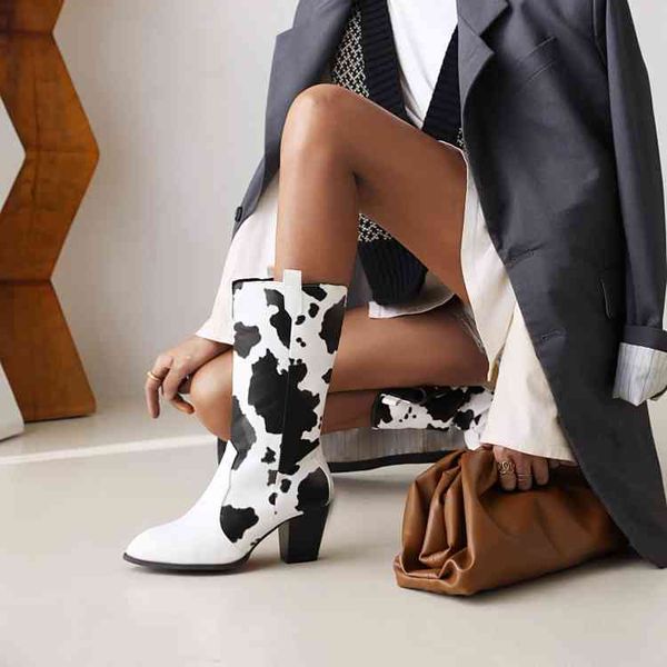 knight boots martin women shoes color matching pointed thick high heels cows pattern medium motorcycle boots 220824, Black
knight boots martin women shoes color matching pointed thick high heels cows pattern medium motorcycle boots 220824, Black