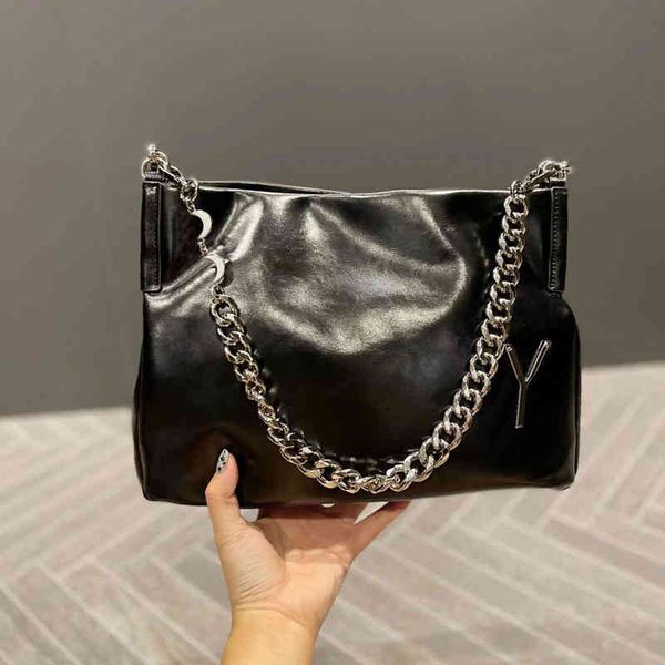 satchel women messenger bags shoulder bags totes outdoor color matching handbag business commuter men's bucket 220829
satchel women messenger bags shoulder bags totes outdoor color matching handbag business commuter men's bucket 220829
