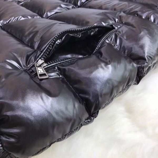 down coat goose jackets puffer jacket men and women hooded outdoor parka designer male warm couples parkas outwear black coats
down coat goose jackets puffer jacket men and women hooded outdoor parka designer male warm couples parkas outwear black coats