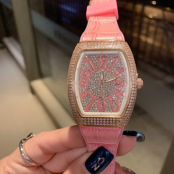 7 styles rose gold watch 32mm&36mm cz stones iced out mens womens diamonds watches pink leather strap quartz movement luxury sapphire glass, Slivery;brown
7 styles rose gold watch 32mm&36mm cz stones iced out mens womens diamonds watches pink leather strap quartz movement luxury sapphire glass, Slivery;brown