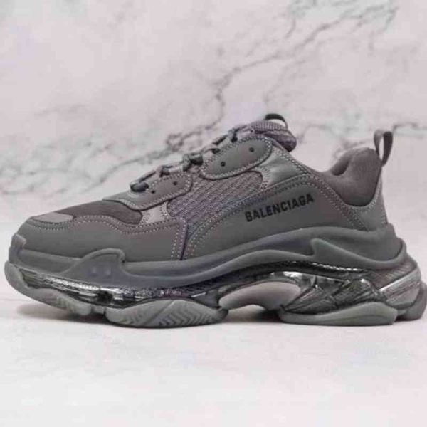 designer sports shoes balencigas roller skates popular original dustproof bag paris stitched daddy non slip versatile elevated breathable lo
designer sports shoes balencigas roller skates popular original dustproof bag paris stitched daddy non slip versatile elevated breathable lo