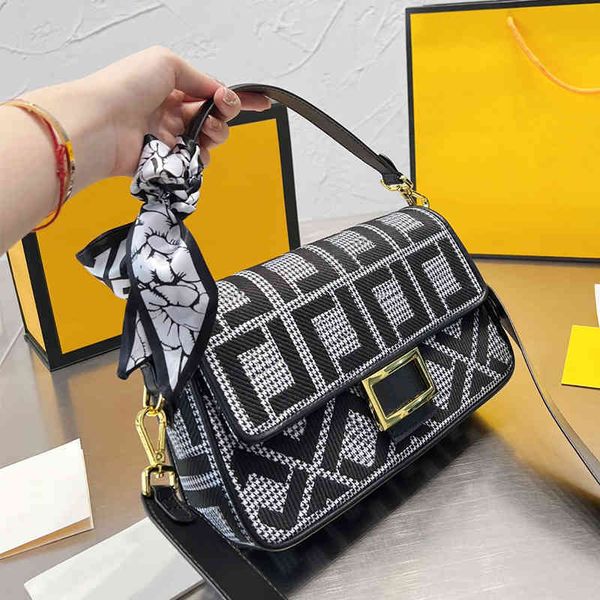 luxury saddle crossbody fends bags for womens multicolor handbag designer sling bag baguette tote shoulder purses woman 7a fashion wallet ub
luxury saddle crossbody fends bags for womens multicolor handbag designer sling bag baguette tote shoulder purses woman 7a fashion wallet ub