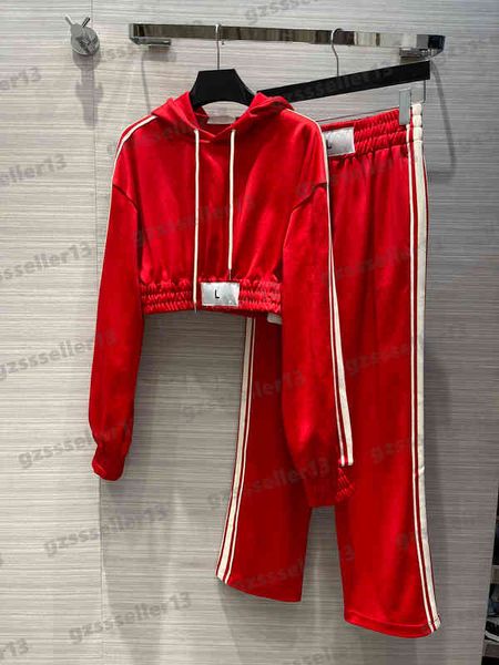 two piece sets women tracksuits outfit designer jogging suit luxury red cotton cropped hoodie and straight-leg track pants 2 pieces set, Gray
two piece sets women tracksuits outfit designer jogging suit luxury red cotton cropped hoodie and straight-leg track pants 2 pieces set, Gray