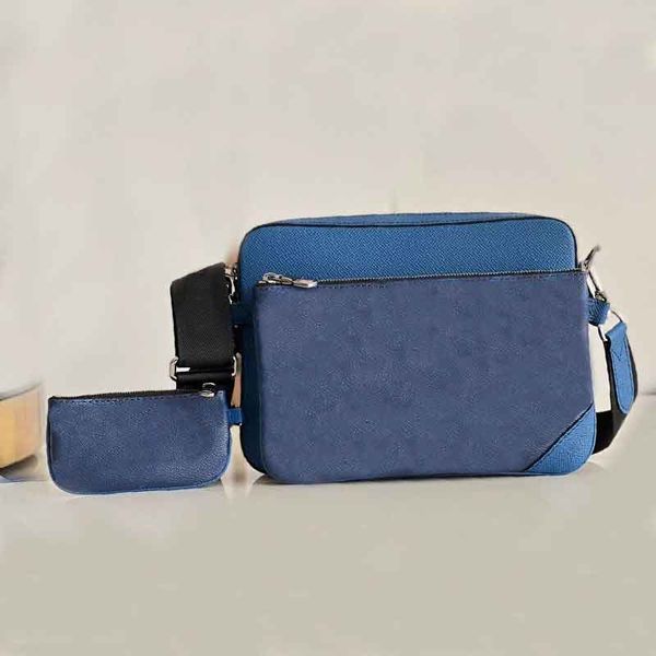 men designer crossbody bags 5a genuine leather messenger bag luxurys small postman handbag outdoor satchel wallet m30848
men designer crossbody bags 5a genuine leather messenger bag luxurys small postman handbag outdoor satchel wallet m30848