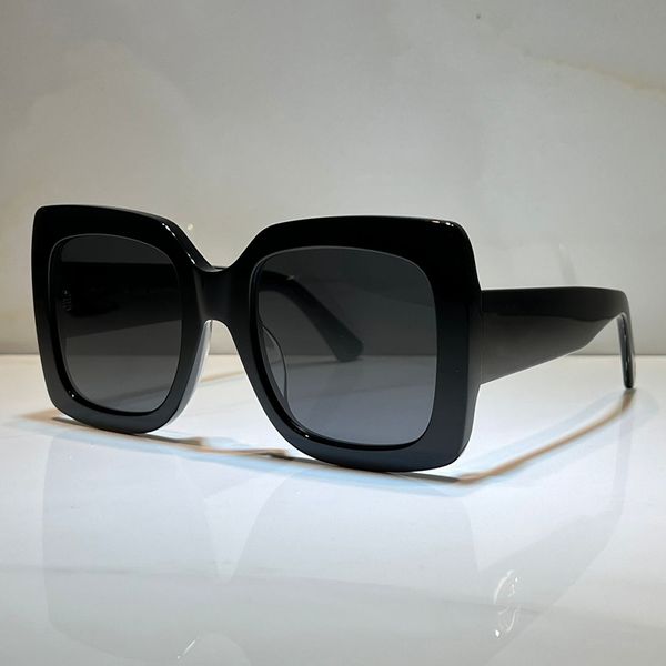 women summer unglasses for and style s anti ultraviolet retro plate square full frame fashion random box quare quare, White;black
women summer unglasses for and style s anti ultraviolet retro plate square full frame fashion random box quare quare, White;black