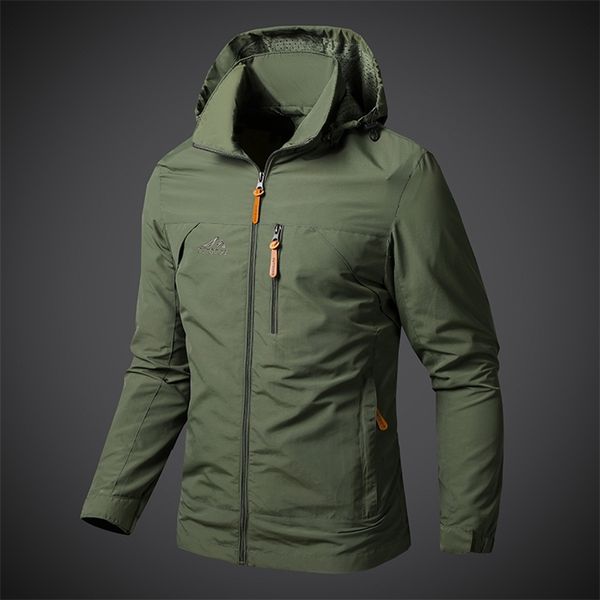 mens jackets men waterproof jackets breathable hooded coats male outdoor outwears windbreaker spring autumn jacket fashion clothing coat 220, Black;brown
mens jackets men waterproof jackets breathable hooded coats male outdoor outwears windbreaker spring autumn jacket fashion clothing coat 220, Black;brown