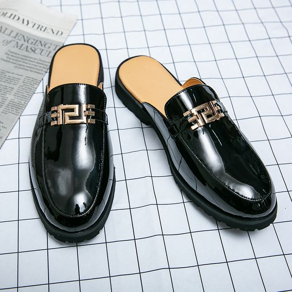 Sandals Half Slipper Men Shoes Classic Round Toe Stone Pattern PU Metal Decoration Comfortable Fashion Versatile AD125, Clear
Sandals Half Slipper Men Shoes Classic Round Toe Stone Pattern PU Metal Decoration Comfortable Fashion Versatile AD125, Clear
