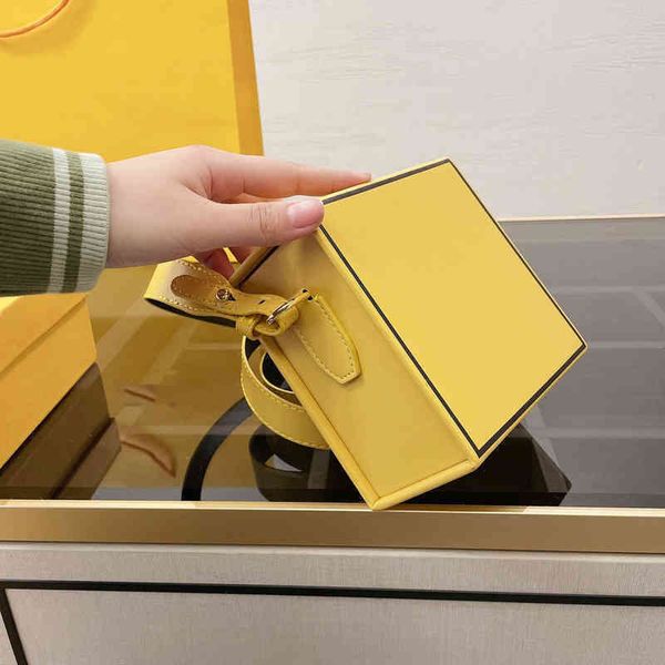 three sizes fashion bags handbag shoulder leather designer brand crossbody box packs 220307
three sizes fashion bags handbag shoulder leather designer brand crossbody box packs 220307