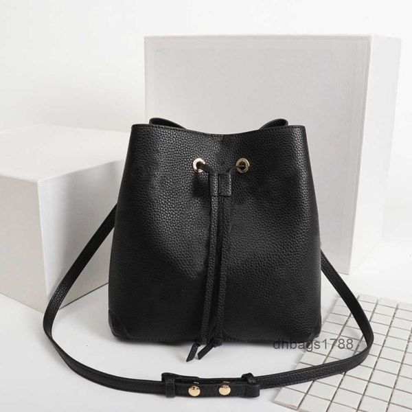 evening bags original high qaulity shoulder bags fashion handbags purses neonoe bucket bag women classic style genuine leather
evening bags original high qaulity shoulder bags fashion handbags purses neonoe bucket bag women classic style genuine leather