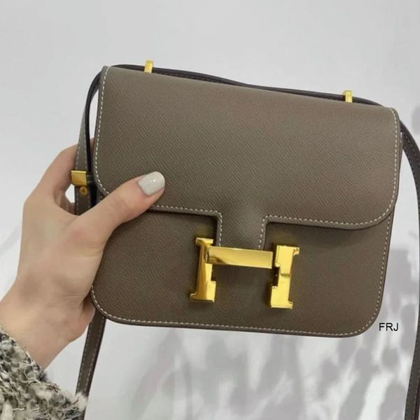 designer herme bags constances classic hbutton tofu kangkang bag hand palm print box cowhide single shoulder diagonal span small square
designer herme bags constances classic hbutton tofu kangkang bag hand palm print box cowhide single shoulder diagonal span small square