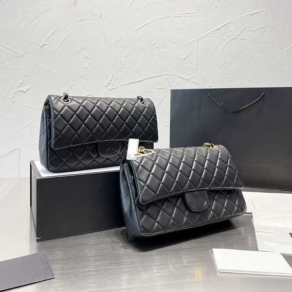 designer autumn classic vintage flap shoulder bag ladies large capacity double flaps two tone chain handbag leather fashion diamond lattice
designer autumn classic vintage flap shoulder bag ladies large capacity double flaps two tone chain handbag leather fashion diamond lattice