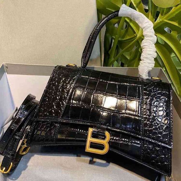 fashion handbag balenciga designer bags new fashion crocodile leather hourglass bag one shoulder portable messenger b letter versatile totes
fashion handbag balenciga designer bags new fashion crocodile leather hourglass bag one shoulder portable messenger b letter versatile totes