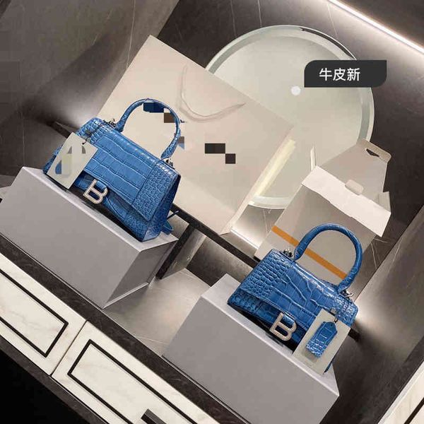 woman's handbag baleciga's designer bags 22s new b pure cowhide hourglass handbag crocodile classic versatile one shoulder messeng
woman's handbag baleciga's designer bags 22s new b pure cowhide hourglass handbag crocodile classic versatile one shoulder messeng