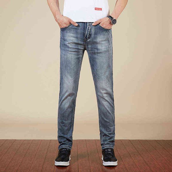 jeans summer men's korean version elastic slim fit feet high-end brand long pants, Blue
jeans summer men's korean version elastic slim fit feet high-end brand long pants, Blue