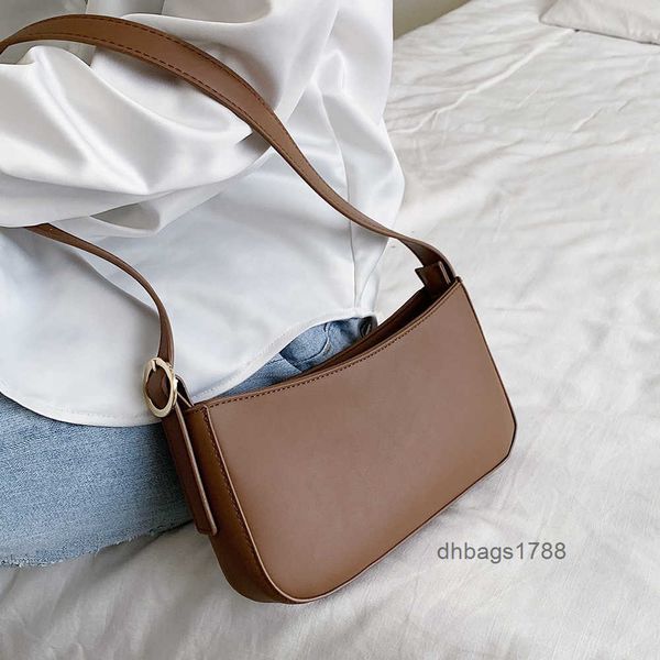 evening bags leftside cute solid color small pu leather shoulder bags for women 2022 hit simple handbags and purses female travel totes
evening bags leftside cute solid color small pu leather shoulder bags for women 2022 hit simple handbags and purses female travel totes