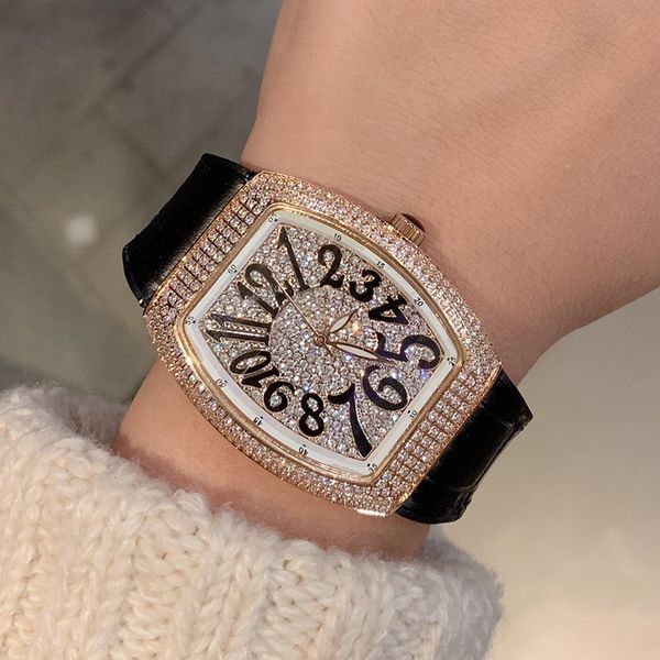 7 styles rose gold watch 32mm&36mm cz stones iced out mens womens diamonds watches black leather strap quartz movement luxury sapphire glass, Slivery;brown
7 styles rose gold watch 32mm&36mm cz stones iced out mens womens diamonds watches black leather strap quartz movement luxury sapphire glass, Slivery;brown