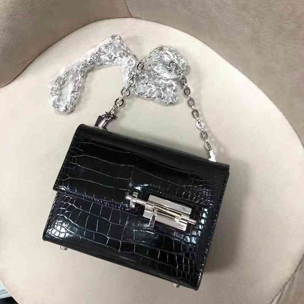 bags womens herme designer shoulder classic hermee bolt chain bar 2022 high-grade shoulder messenger luxury birkines high sence fashion hand
bags womens herme designer shoulder classic hermee bolt chain bar 2022 high-grade shoulder messenger luxury birkines high sence fashion hand