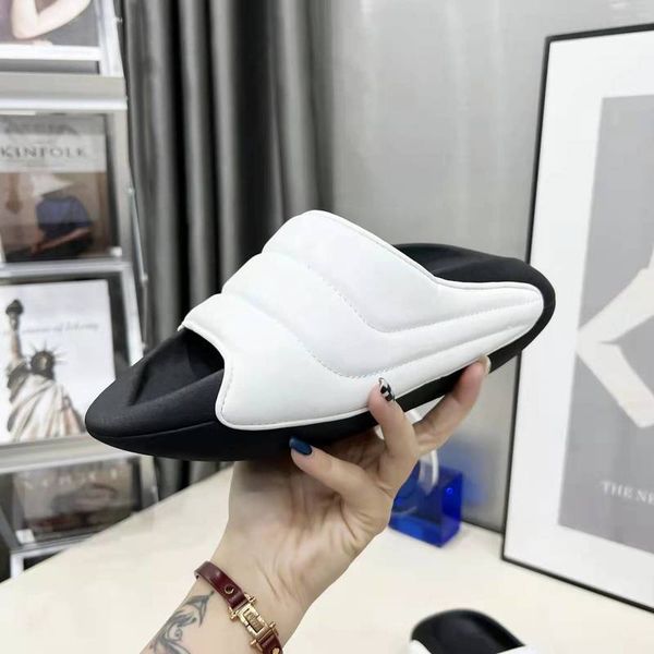 boots designer men woman space slippers beach sandals fashion pearl womens loafers soft dough microfiber cowhide quilted leather b-it mules, Black
boots designer men woman space slippers beach sandals fashion pearl womens loafers soft dough microfiber cowhide quilted leather b-it mules, Black
