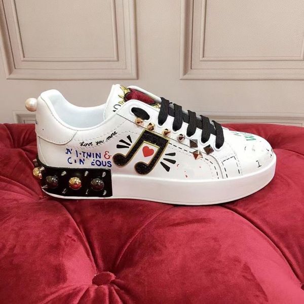 ltaly classic fashion casual shoes patchwork trendy men women sneakers ladies punk rivet low-leather skateboard sports shoe footwear mkjjk00, Black
ltaly classic fashion casual shoes patchwork trendy men women sneakers ladies punk rivet low-leather skateboard sports shoe footwear mkjjk00, Black
