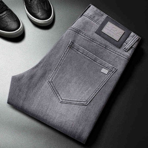 high-end american grey jeans men's fashion brand fashionable and generous autumn elastic slim fit small foot washing, Blue
high-end american grey jeans men's fashion brand fashionable and generous autumn elastic slim fit small foot washing, Blue