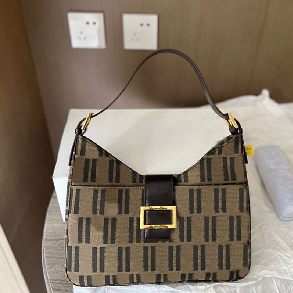 croissant bag women handbag canvas shoulder underarm bags crossbody purse classic letter print gold hardware buckle internal zipper lady han
croissant bag women handbag canvas shoulder underarm bags crossbody purse classic letter print gold hardware buckle internal zipper lady han
