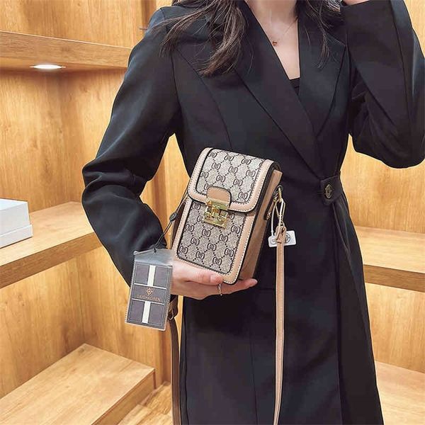 fashion bag clearance small female 2022 new s fashion texture single shoulder printed contrast messenger mobile phone bag
fashion bag clearance small female 2022 new s fashion texture single shoulder printed contrast messenger mobile phone bag