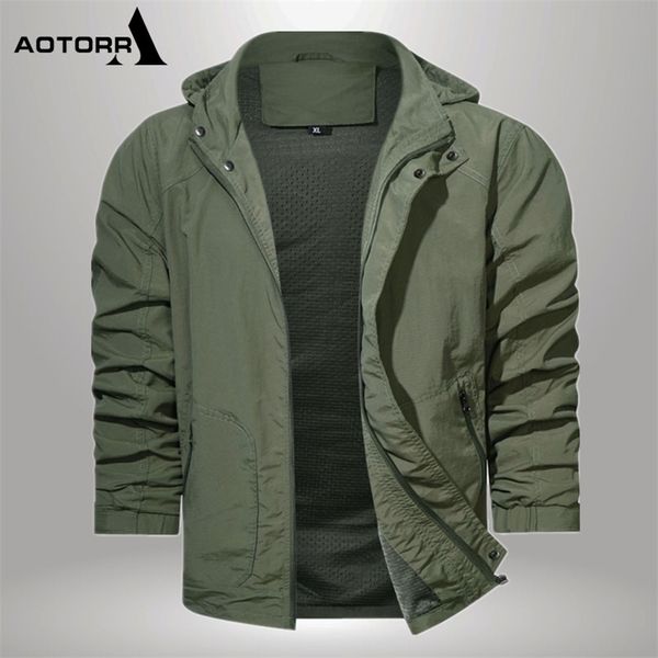 mens jackets men tactical military jackets male windproof outdoor hiking jacket men army combat hooded bomber coats casual solid outwear 220, Black;brown
mens jackets men tactical military jackets male windproof outdoor hiking jacket men army combat hooded bomber coats casual solid outwear 220, Black;brown