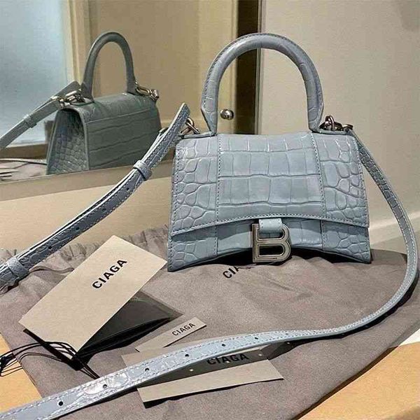 baleciga's bag designer bags leather women's bag 2022 early spring new fashion versatile b alligator hourglass portable b-bag smal
baleciga's bag designer bags leather women's bag 2022 early spring new fashion versatile b alligator hourglass portable b-bag smal
