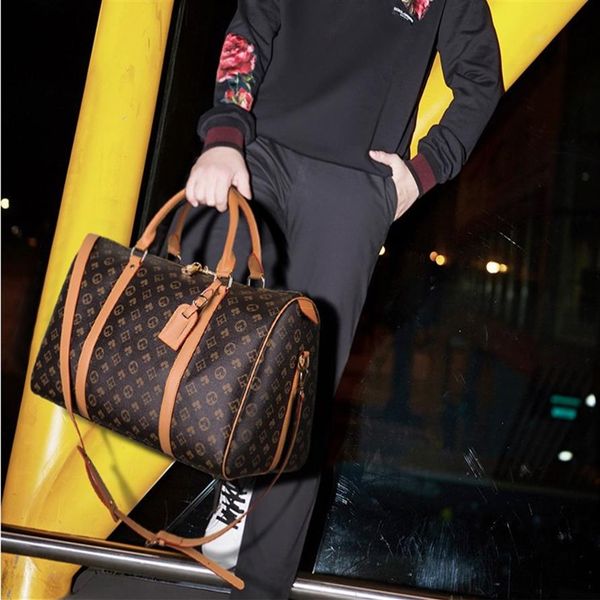women men travel bag portable fitness business long and short distance large capacity light handbag luggage bags2664
women men travel bag portable fitness business long and short distance large capacity light handbag luggage bags2664