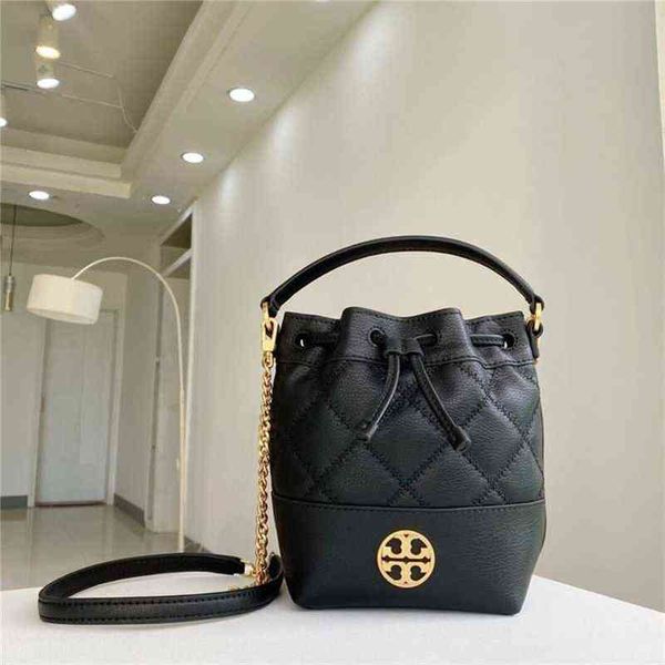 designer burchs handbags torys tote bag tb luxuries designers women crossbody handbag shoulder totes bags torysburchs bucket small sheepskin
designer burchs handbags torys tote bag tb luxuries designers women crossbody handbag shoulder totes bags torysburchs bucket small sheepskin