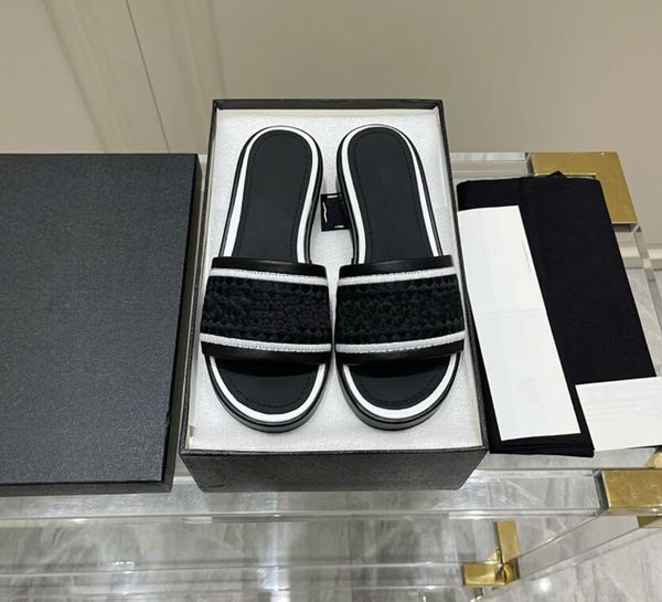 women slippers new luxury letter brand shoes for outdoor designer casual shoes sport sneakers de mujer, Black
women slippers new luxury letter brand shoes for outdoor designer casual shoes sport sneakers de mujer, Black