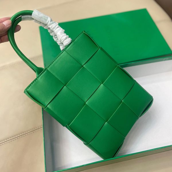 mini weave tote bag crossbody bags women handbag purse calfskin leather woven plain style classic letters inside pocket
mini weave tote bag crossbody bags women handbag purse calfskin leather woven plain style classic letters inside pocket