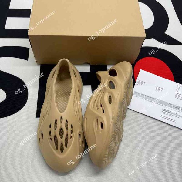 yeezzys slipper 2023 foam runner sandals man woman sipper vermillion mineral blue onyx pure ochre runr bone resin clog desert ararat slides, Black
yeezzys slipper 2023 foam runner sandals man woman sipper vermillion mineral blue onyx pure ochre runr bone resin clog desert ararat slides, Black