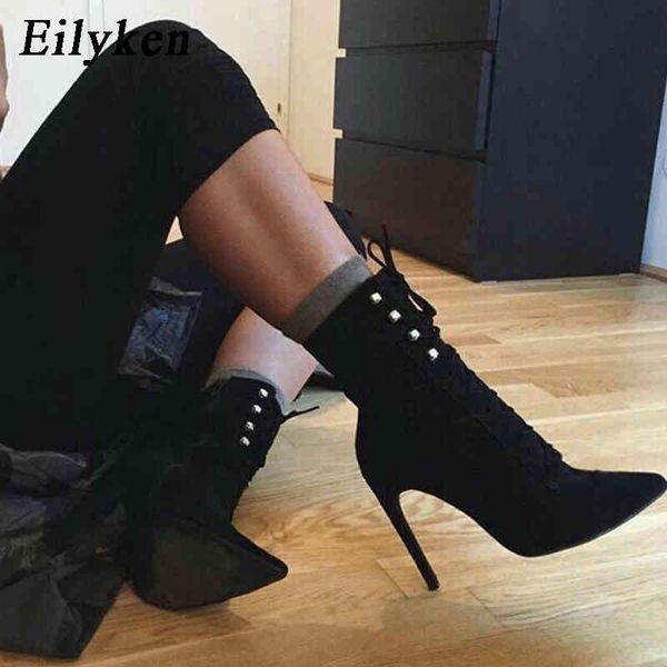 boots eilyken 2022 new flock ankle women for autumn winter fashion pointed toe thin heels zipper rivet woman chelsea 220901, Black
boots eilyken 2022 new flock ankle women for autumn winter fashion pointed toe thin heels zipper rivet woman chelsea 220901, Black
