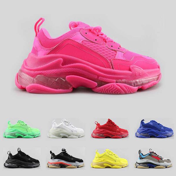 walking new triple s fashion luxury designer shoes for men women clear sole neon green black white red mens trainer platform sports sneakers
walking new triple s fashion luxury designer shoes for men women clear sole neon green black white red mens trainer platform sports sneakers