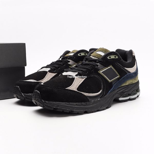 2002r chinese new year of the ox shoes for men m2002r sneakers mens sports shoe women running womens trainers ml2002r9
2002r chinese new year of the ox shoes for men m2002r sneakers mens sports shoe women running womens trainers ml2002r9