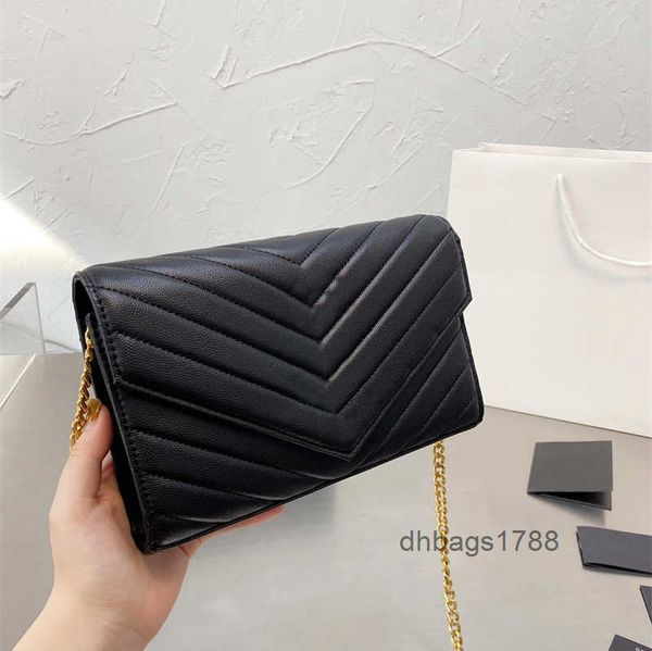 evening bags fashion tote genuine leather chain women's shoulder bag loulou luxury designer crossbody bags handbags wallet handbag purs
evening bags fashion tote genuine leather chain women's shoulder bag loulou luxury designer crossbody bags handbags wallet handbag purs
