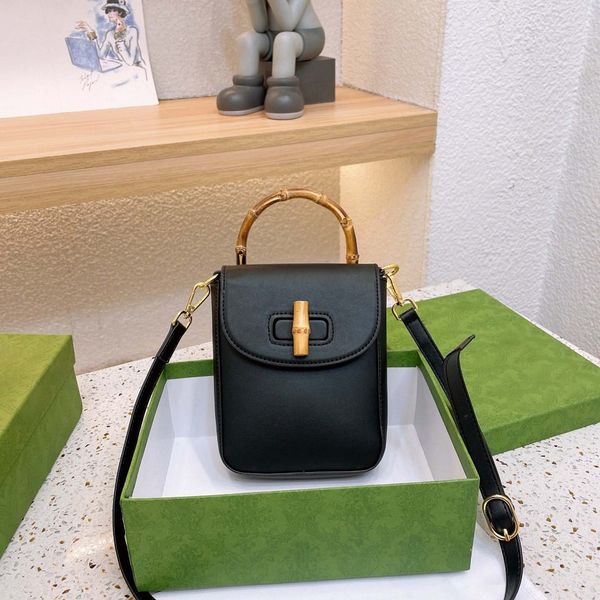 luxury messager bag designer purse paris genuine leather brand tote woman handbag wallet duffle brand s120 005
luxury messager bag designer purse paris genuine leather brand tote woman handbag wallet duffle brand s120 005