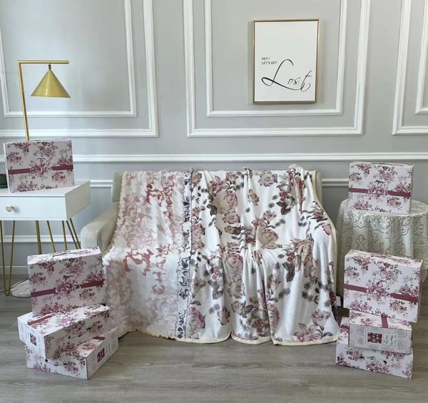 luxury designer blankets letter cashmere soft wool scarf shawl portable warm sofa bed fleece knitted throw h blanket 150x200cm spring autumn
luxury designer blankets letter cashmere soft wool scarf shawl portable warm sofa bed fleece knitted throw h blanket 150x200cm spring autumn