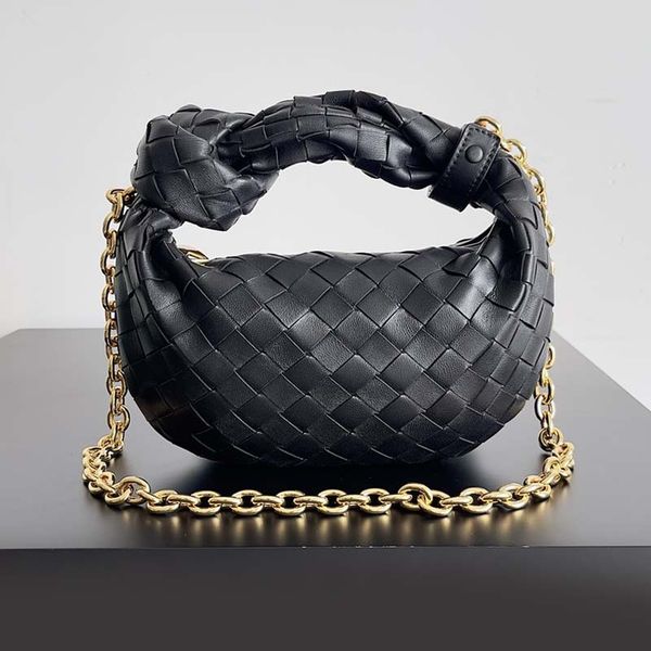 luxury designer women chain handbag clutch bag weave cloud bags crochet crossbody shoulder handbags genuine leather removable strap tote bag
luxury designer women chain handbag clutch bag weave cloud bags crochet crossbody shoulder handbags genuine leather removable strap tote bag