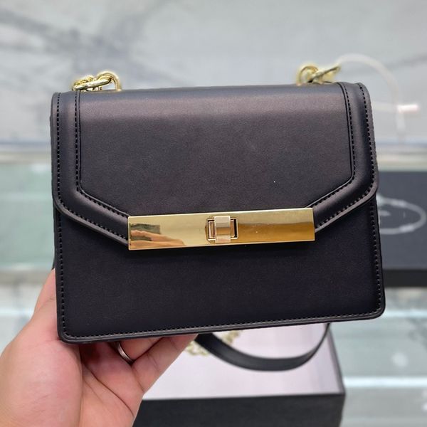 designer women new flap shoulder bag italy milano brand two-tone leather crossbody handbags lady chain strap mini messenger handbag luxurys
designer women new flap shoulder bag italy milano brand two-tone leather crossbody handbags lady chain strap mini messenger handbag luxurys