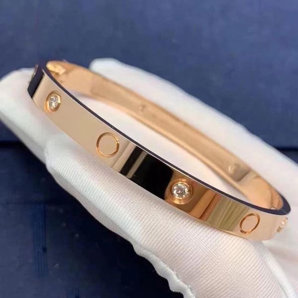 luxury designers bracelet women bracelet bangle solid color design bracelets with diamonds temperamental versatile valentine's day gift, Black
luxury designers bracelet women bracelet bangle solid color design bracelets with diamonds temperamental versatile valentine's day gift, Black