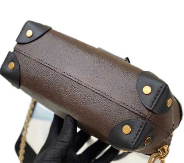 designer shoulders bags handbag 2022 new soft lady black wide shoulder strap messenger bag handheld chain women's bag 7a quality z2lo k
designer shoulders bags handbag 2022 new soft lady black wide shoulder strap messenger bag handheld chain women's bag 7a quality z2lo k