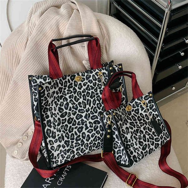 bags leopard tote bag female 2022 autumn new hand bag trend cross purses 
bags leopard tote bag female 2022 autumn new hand bag trend cross purses